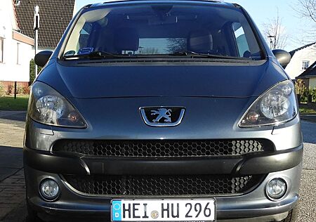 Peugeot 1007 Tendance HDi FAP 110 Tendance