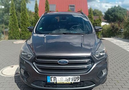 Ford Kuga 1,5 EcoBoost 4x2 110kW ST-Line ST-Line