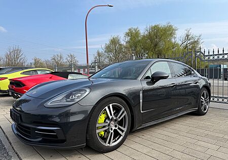 Porsche Panamera *4 E-Hybrid*Executive*Panorama*Chrono*