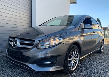 Mercedes-Benz B 250 7G-DCT Style *KLIMA*SZ*PDC*