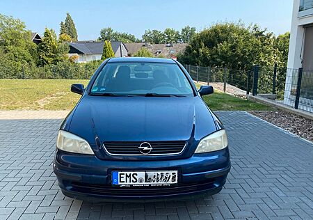 Opel Astra 1.6 16V Elegance Elegance