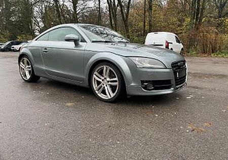 Audi TT Coupe 3.2 S tronic quattro -