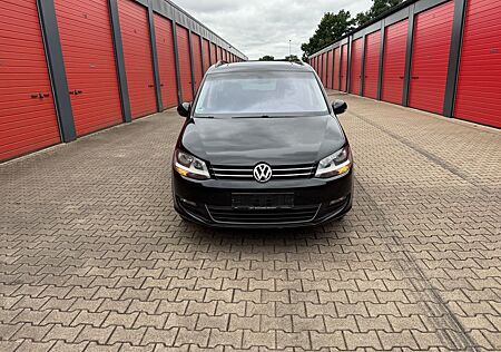 VW Sharan Volkswagen 2.0 TDI DSG 125kW BMotion Tech Highli...