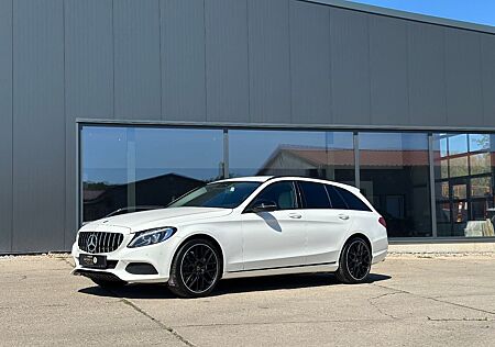 Mercedes-Benz C 180 C 180T AMG Optik Leder Kamera LED 19 Zoll