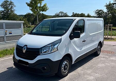 Renault Trafic L1H1 Sortimo Vorbereitung Kamera Tempomat