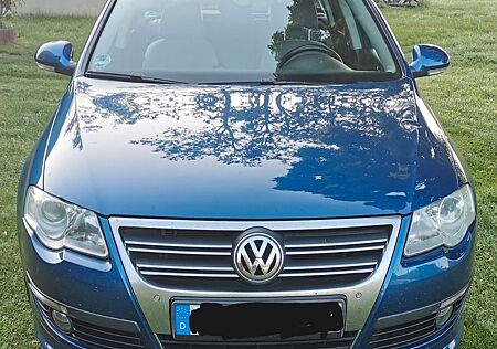 VW Passat Variant Volkswagen 2.0 TDI DPF DSG R-Line Editio...