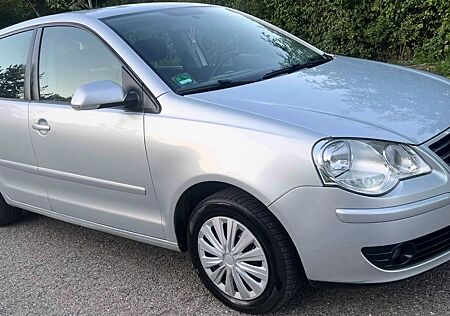 VW Polo Volkswagen VWPolo 1.6 AUTOMATIK SCHIEBEDACH KLIMA AHK TÜV