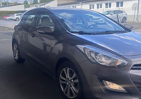 Hyundai i30 1.6 GDI Style Style