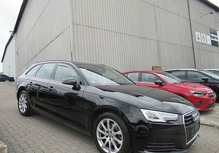 Audi A4 Avant basis ultra- Navi-Xenon-SHZ-PDC-2.Hand