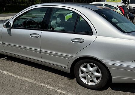 Mercedes-Benz C 200 KOMPRESSOR ELEGANCE Autom.