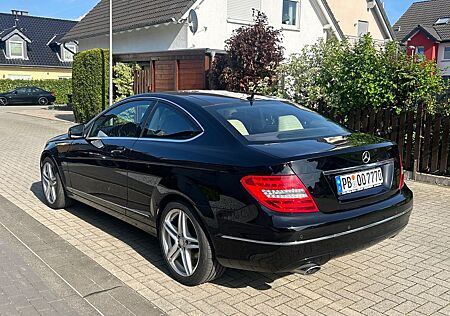 Mercedes-Benz C 220 HU neu | Panoramadach | Volleder | 2 Hand