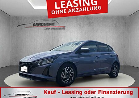 Hyundai i20 1.2 Family/ Rückfahrkamera/Navigation