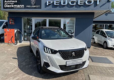 Peugeot 2008 PureTech 130 EAT8 GT Pano / Navi