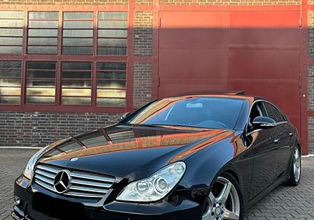 Mercedes-Benz CLS 500 -