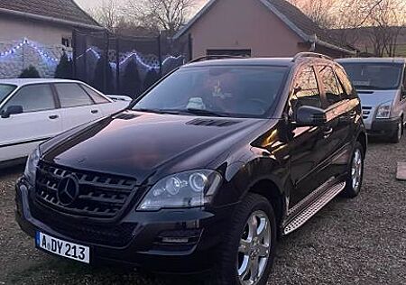 Mercedes-Benz ML 350 CDI 4MATIC Grand Edition