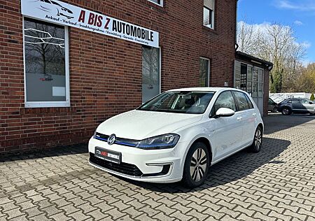 VW Golf Volkswagen e- VII DSG/KAMERA/SHZ/NAVI/LED/ACC/KEYLESS
