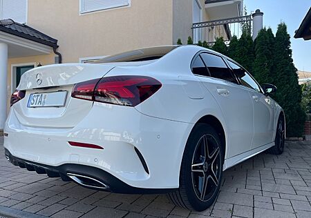 Mercedes-Benz A 250 e Top Ausstattung Benz Scheckheft TÜV neu