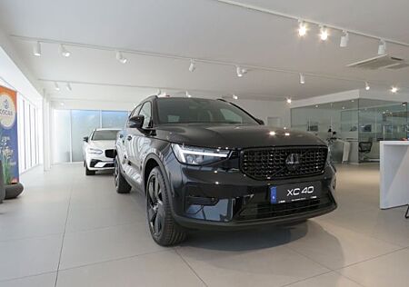 Volvo XC 40 XC40 B4 Plus Black Edition 360Grad Seiten- u. He