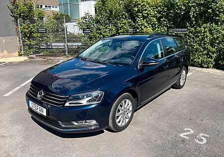 VW Passat Variant Volkswagen Comfortline, Navi, Kamera, Tüv