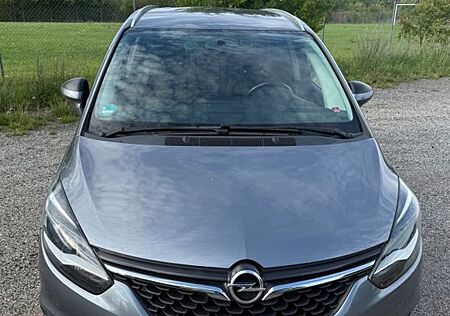 Opel Zafira Tourer