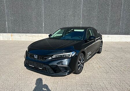 Honda Civic 2.0 i-MMD Hybrid e-CVT Elegance