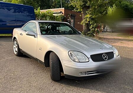 Mercedes-Benz SLK 200 -