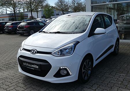 Hyundai i10 YES Gold Shz Pdc Klimaautomatik