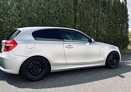 BMW 120d E81 - Automatik-Lederausstattung-Klima