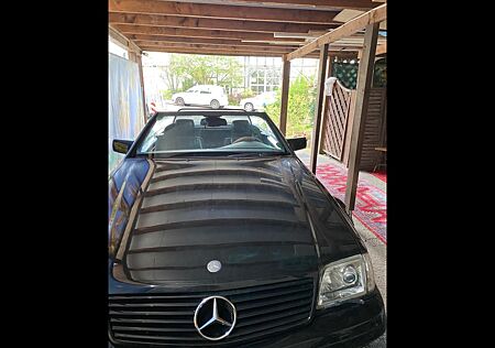 Mercedes-Benz 320