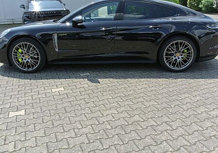 Porsche Panamera 4 E-Hybrid Platinum Edi,21",bose,schw/b