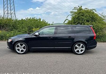 Volvo V70 D3 RDesign Black Edition