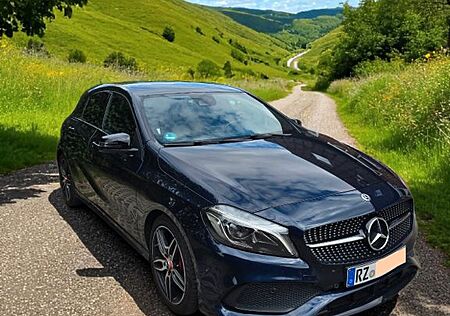 Mercedes-Benz A 180 AMG Line / 2016