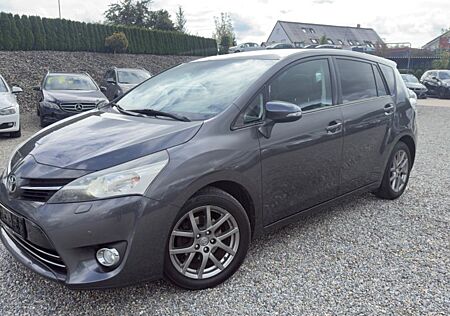 Toyota Verso 1.6 Executive Navi Pano Sitzheizung PDC