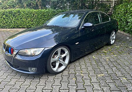 BMW 325i Coupe Aut.Leder/Navi/Xenon/PDC/2Hand