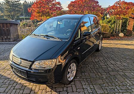 Fiat Idea 1.4 16V Dynamic Dynamic