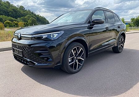 VW Tiguan Volkswagen 2.0 R-Line 4Motion