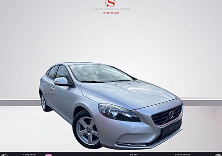 Volvo V40 2.0L You*PDC*KLIMATIK*NAVI*TOP*AHK*LM*SHZ*