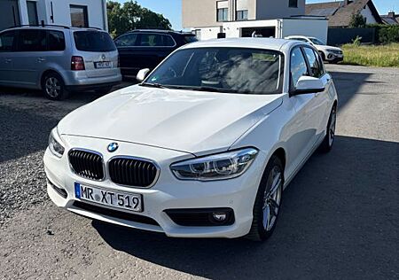 BMW 120d xDrive Urban Line A Urban Line
