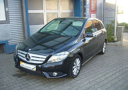 Mercedes-Benz B 180 B 180KLI AUTOMATIKG BRESO/WI REIF KD TÜV NEU TOP