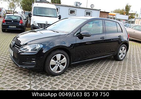 VW Golf Volkswagen VII Lim.1,2i BMT/NAVI/PARKASSITENT/START-ST