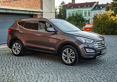 Hyundai Santa Fe Premium 4WD