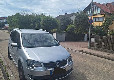 VW Touran Volkswagen 2.0 TDI
