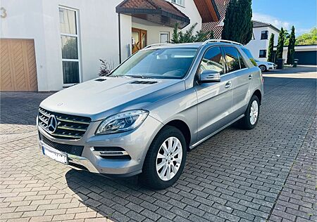 Mercedes-Benz ML 250 BlueTEC 4MATIC -