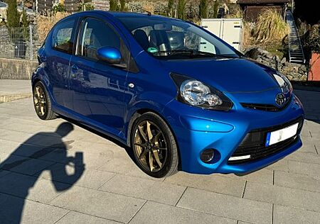 Toyota Aygo (X) Aygo (X) 1,0-l-VVT-i Cool Cool