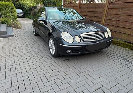 Mercedes-Benz E 220 CDI AVANTGARDE Rückfahrkamara