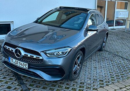 Mercedes-Benz GLA 250 GLA 250e AMG Line