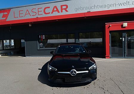 Mercedes-Benz CLA 200 Shooting Brake EXP € 13990.--