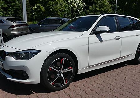 BMW 320d touring*xDrive*Pano*SHZ*LED*Navi*