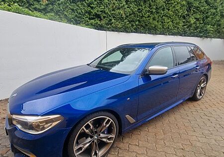 BMW 550