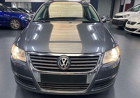 VW Passat Variant Volkswagen 1.6 TDI DPF BlueMot. Comfortl...
